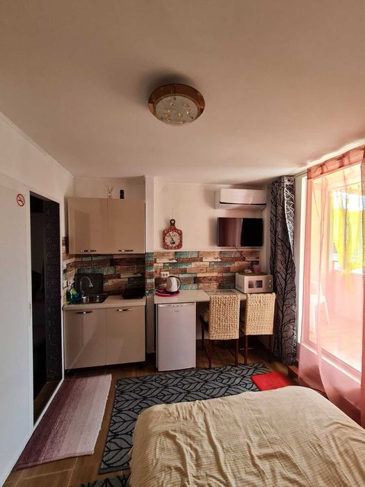 Дава се под наем Едностаен апартамент в Варна, Чаталджа - 30 кв.м за 408 € - Снимка #2