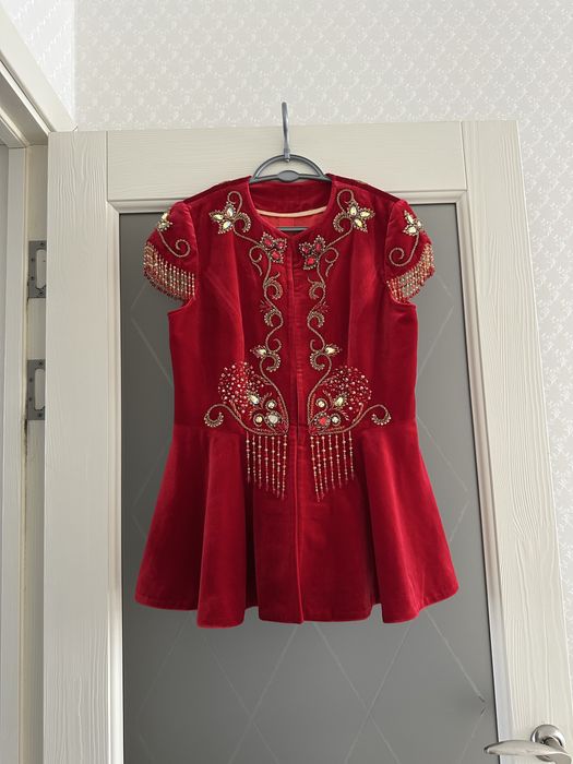 Кәжекей 44размер 15мың