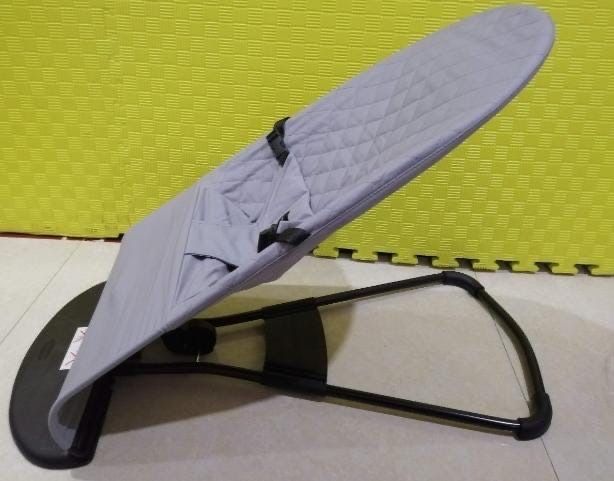 Продам шезлонг детский