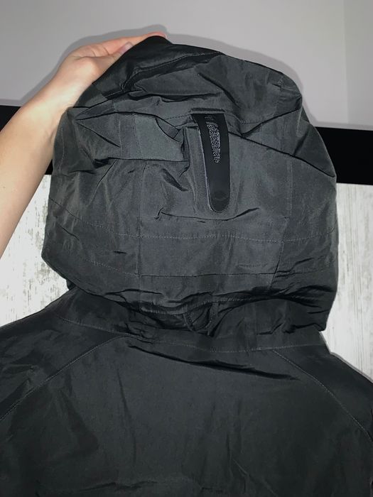 Мъжка черна ветровка с много джобове