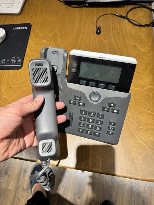 IP телефон Cisco CP-7821