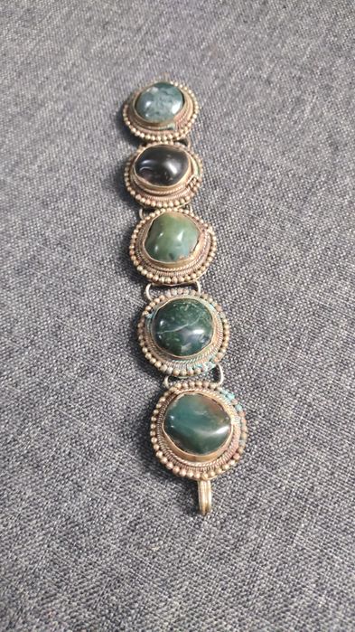 БГ. Възрожденска гривна