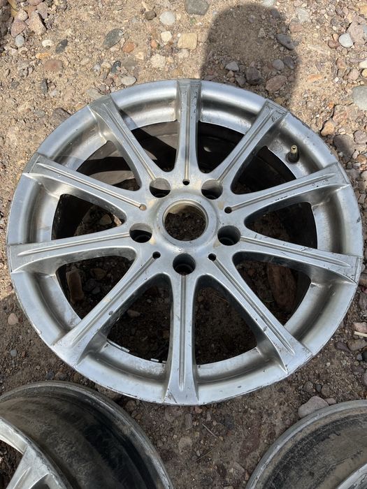 титановый диский продаетца 16 на бмв 34