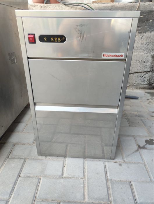 Продам льдогенератор