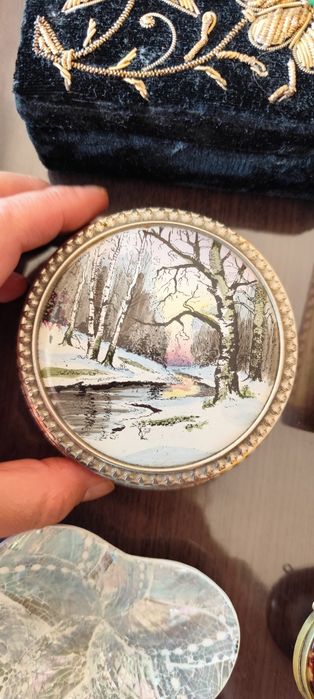 Винтидж кутийки за бижута ( стъкло, дърво, кадифе, емайл, седеф)