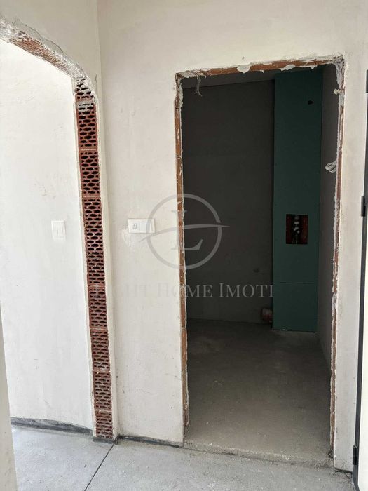 Продава се Двустаен апартамент в Пловдив, Остромила - 67 кв.м за 901 €/кв.м - Снимка #7