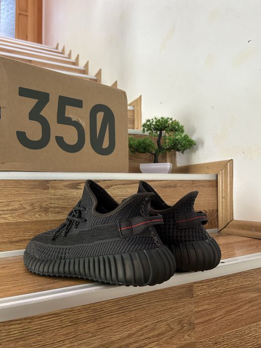 Yezzy 359 Black