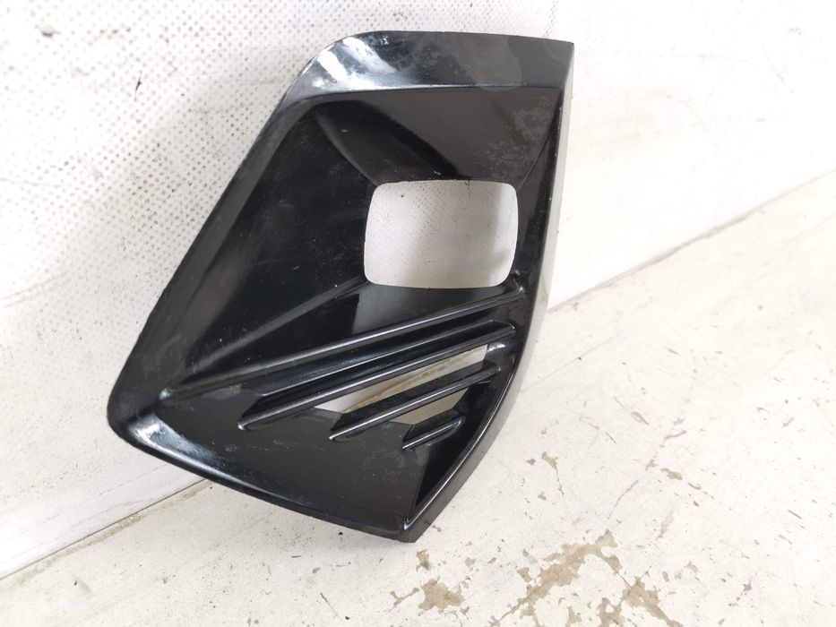 Леви проекторни решетки Пежо 2 [- ] Оригинални в добро състояние Peuge