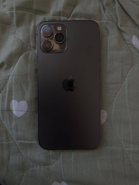 iPhone 12 pro Max 128 Гб Цена обсуждается