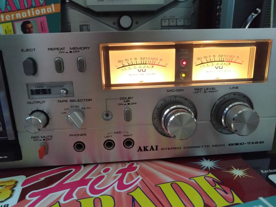 AKAI GXC-715D  2-head 2-motor Argintiu cassette deck