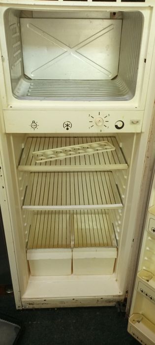 Продаёться холодильник