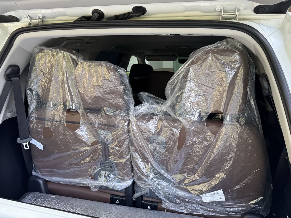 Toyota Land Cruiser 200 идеал сосотояние