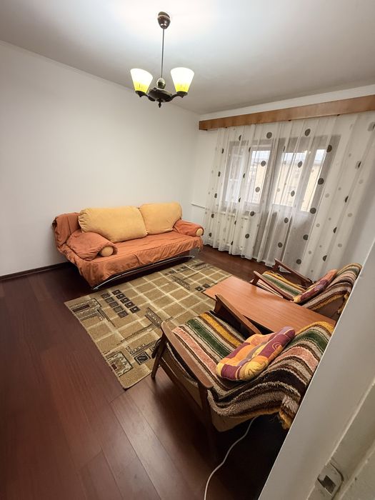 Se inchiriaza garsoniera in Rm Valcea, nord