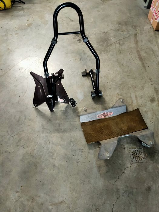 Vând  KTM 790 Adventure