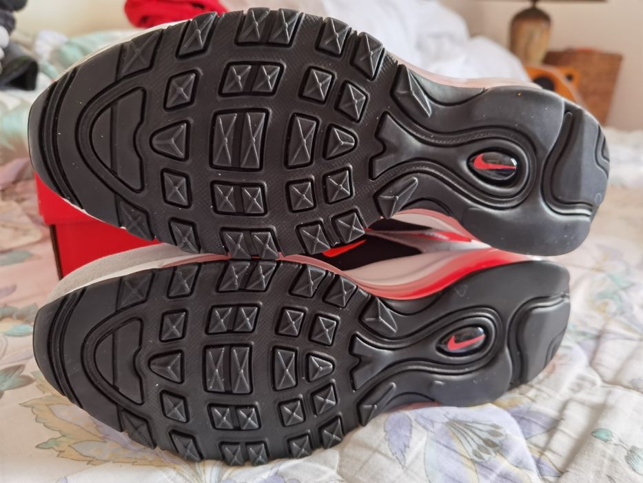 Нови! Nike Air Max 97 / сиво, червено,  черно