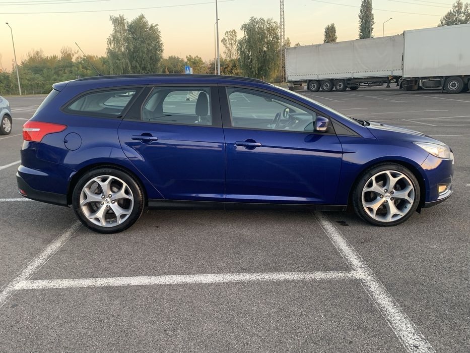 FORD Focus 2017 — imagine 5