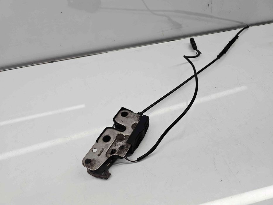 Broasca capota Volkswagen Passat B6 Variant (3C5) [Fabr 2005-2010] OEM