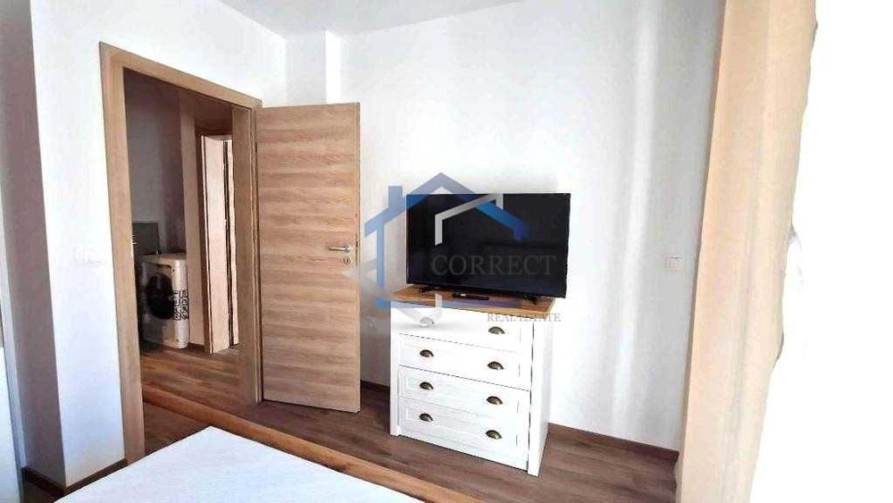 Дава се под наем Двустаен апартамент в к.к. Св.Св. Константин и Елена - 65 кв.м за 590 € - Снимка #7