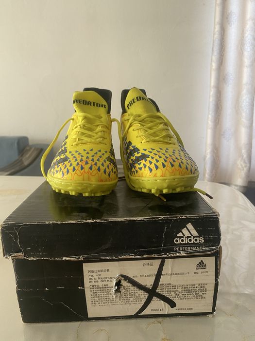 Сороконожки adidas