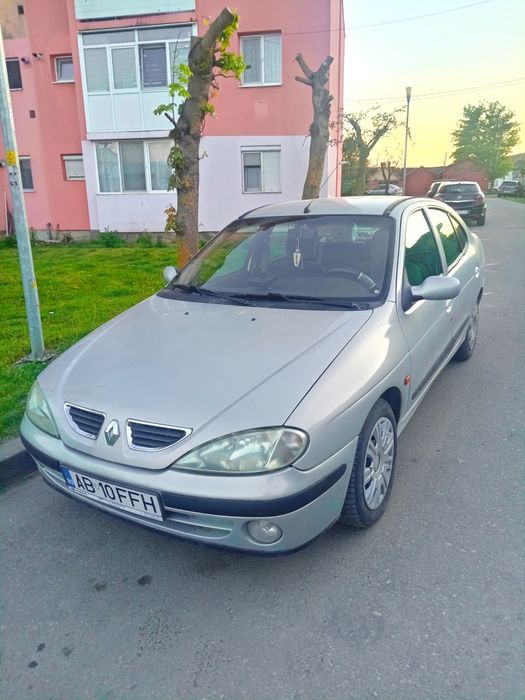 De vânzare! Renou Megane stare foarte buna de funcționare ,Anul fabricației 2002. ITP făcut recent ,Se vinde cu probă !Preț 4500 lei Negociabil.