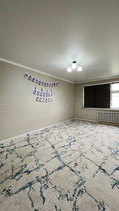 продам 2 комнатную на Шанхае