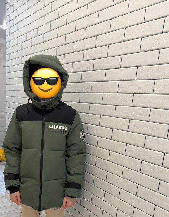 Продам куртку на мальчика