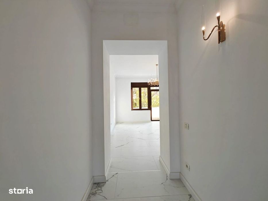 Proprietar vand Apartament 3 camere cu balcon în Iosefin