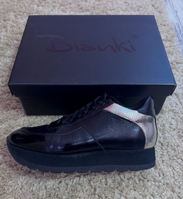 Черни кецове Bianki