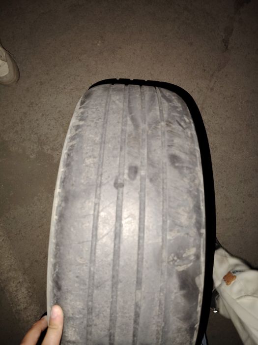 Продам резину 205/60/16