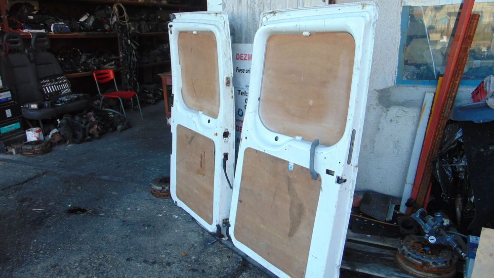 Usi spate Ford Transit 2006-2014 usa spate stanga dreapta usi spate batante