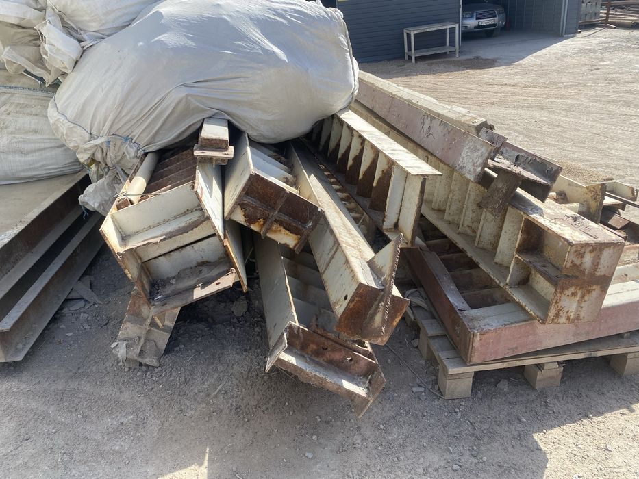 Продам металлические колоны