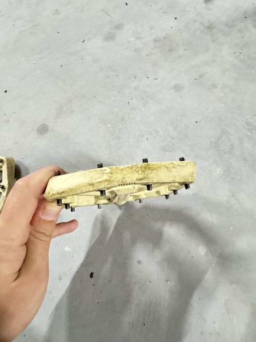 КАТО НОВИ! Crankbrothers Stamp 1 Пясък 1 МЕСЕЦ КАРАНЕ!