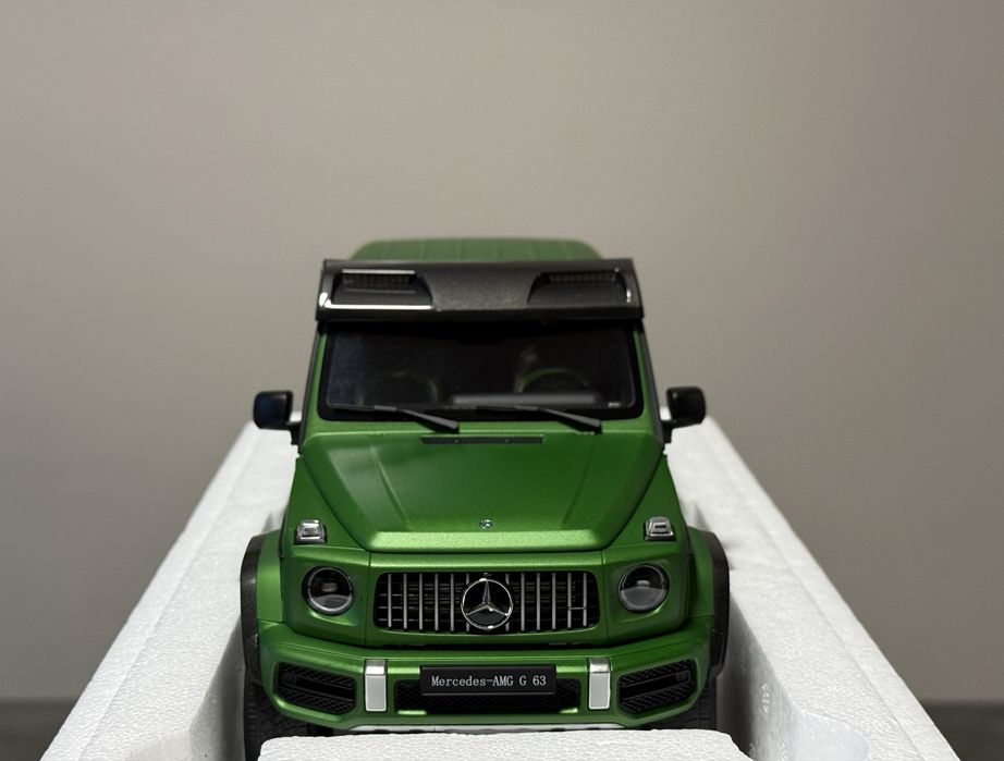 Колекционерски автомобил Mercedes G 63 4*4 AMG 1:18
