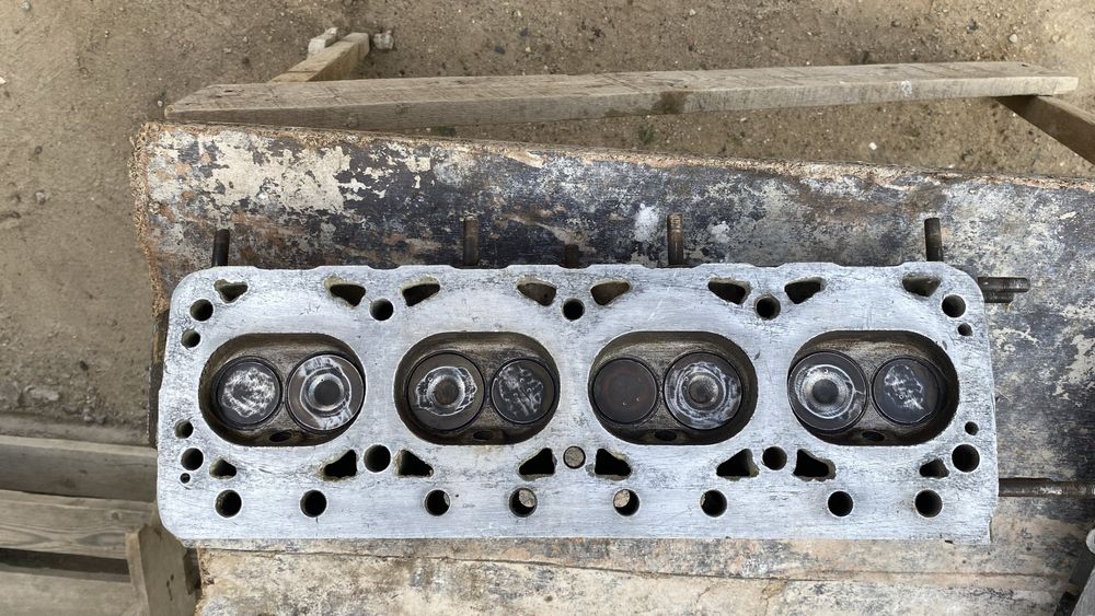 Продам головка 100 уазик