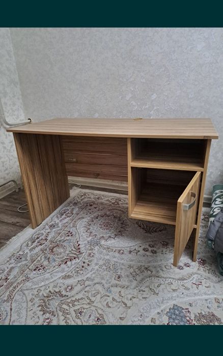 Компютерный стол письменный