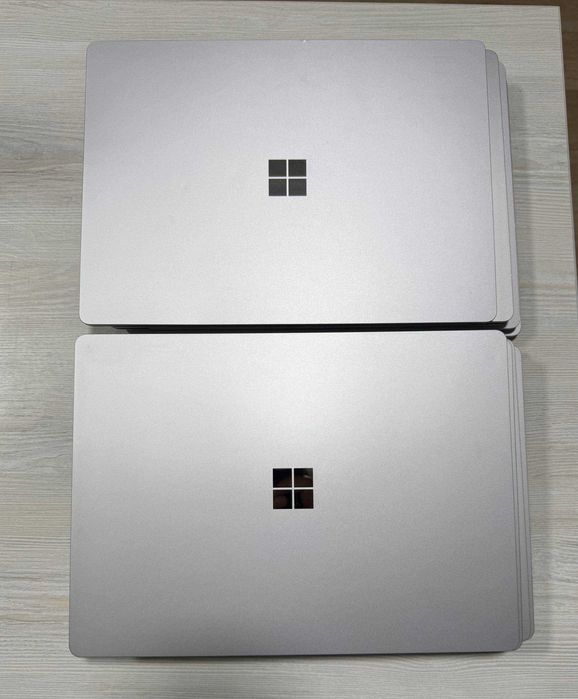 Surface Laptop 5 Silver  13.5” 2K IPS (Сенсорный) I7-1265u - 16G/512GB