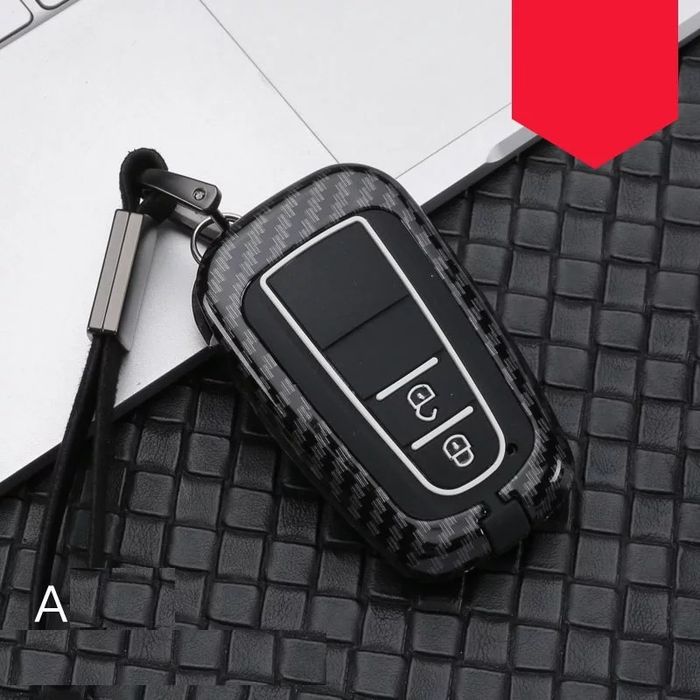 Карбон калъф за ключ Toyota Camry Corolla CHR RAV4 Prius Land Cruisеr