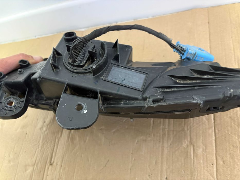 Daylight lumina de zi dreapta Peugeot 3008 dupa 2020 cod 9836230980