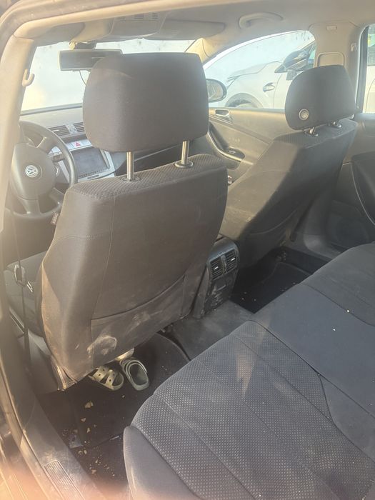 Vand/Schimb cu Dacia Doker -VW Passat B6 2.0 140 CP 2009 Euro 5
