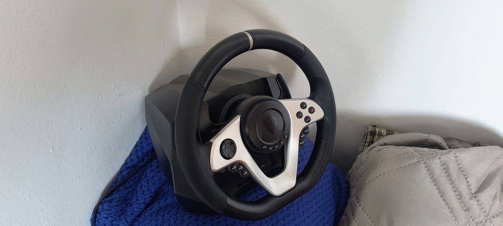 Гейминг волан с педали