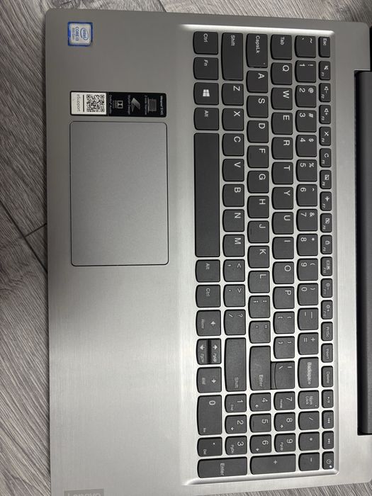 Laptop Lenovo IdeaPad S145-15IKB i5 SSD 256GB cu încărcător