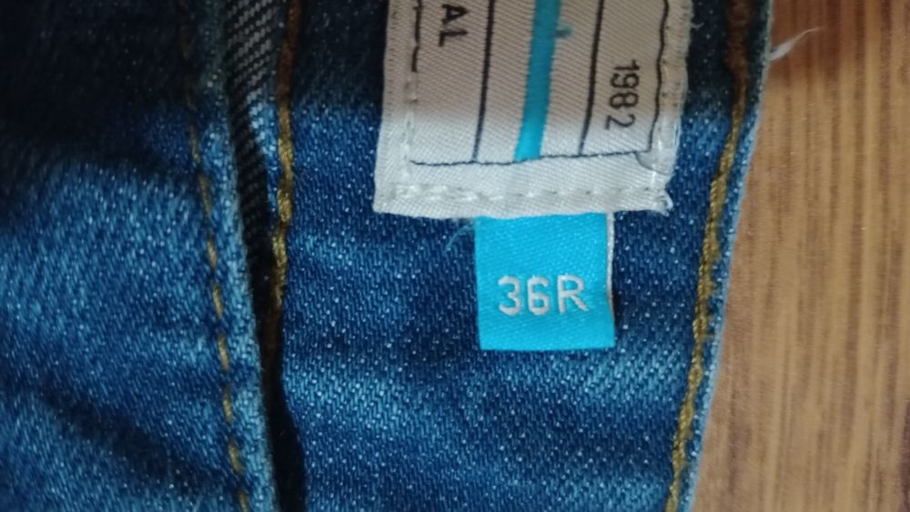 Blugi bărbaţi  mar.36