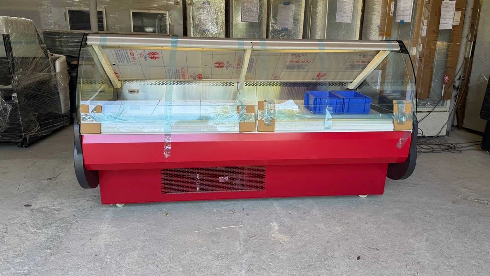 Vitrină refrigerare magazin 2 m | geam rabatabil | spațiu depozitare