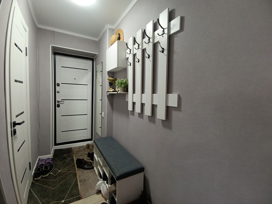 Отличная 2-ух комнатная со свежим ремонтом! Торг!