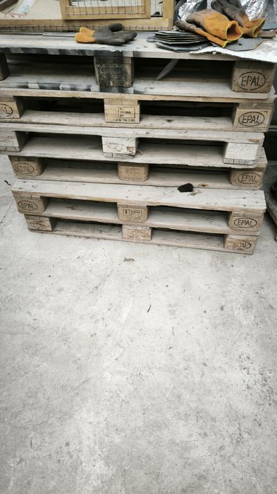 Поддоны строительные