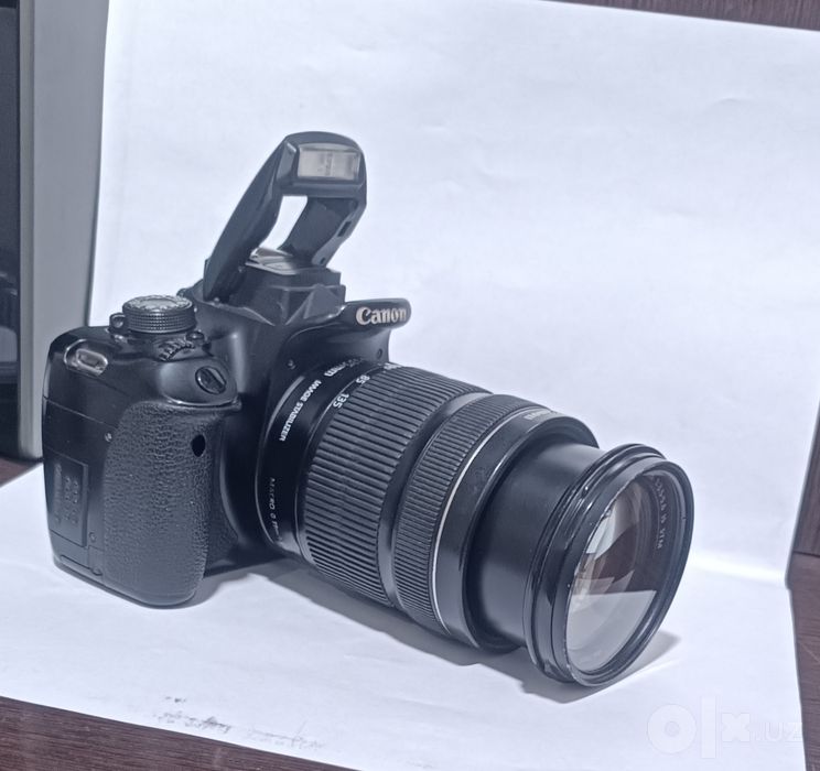 Canon EOS 700d fotoapparat sotiladi