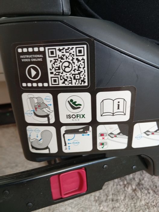 Scaun auto CYBEX SIRONA PLUS – rotativ – cu insert pentru nou-născut