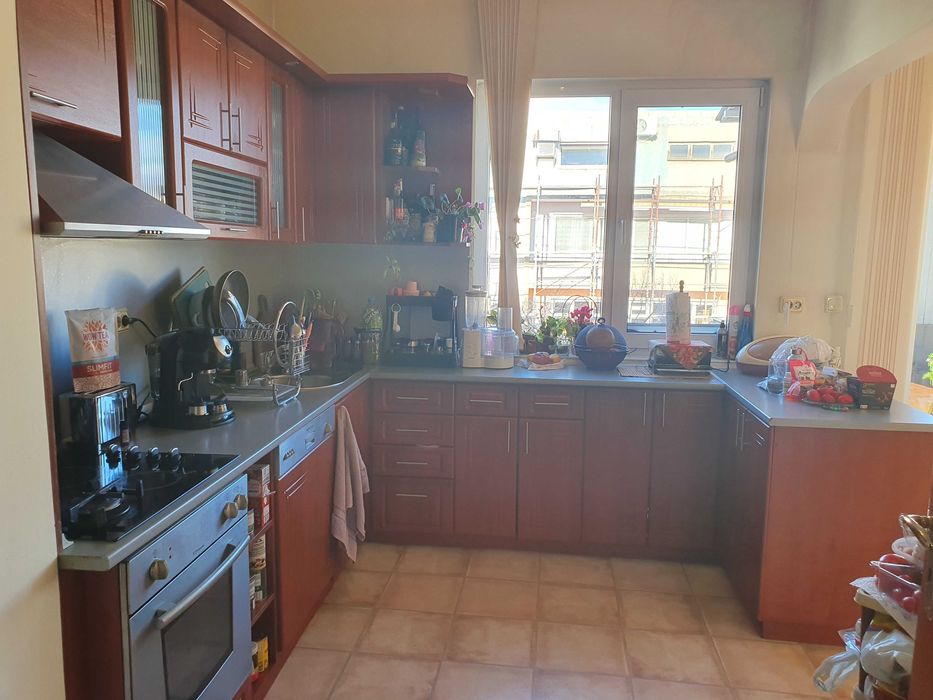 4ст+кухня,монолит,120кв.м.,ет.5,след осн.ремонт,Болницата