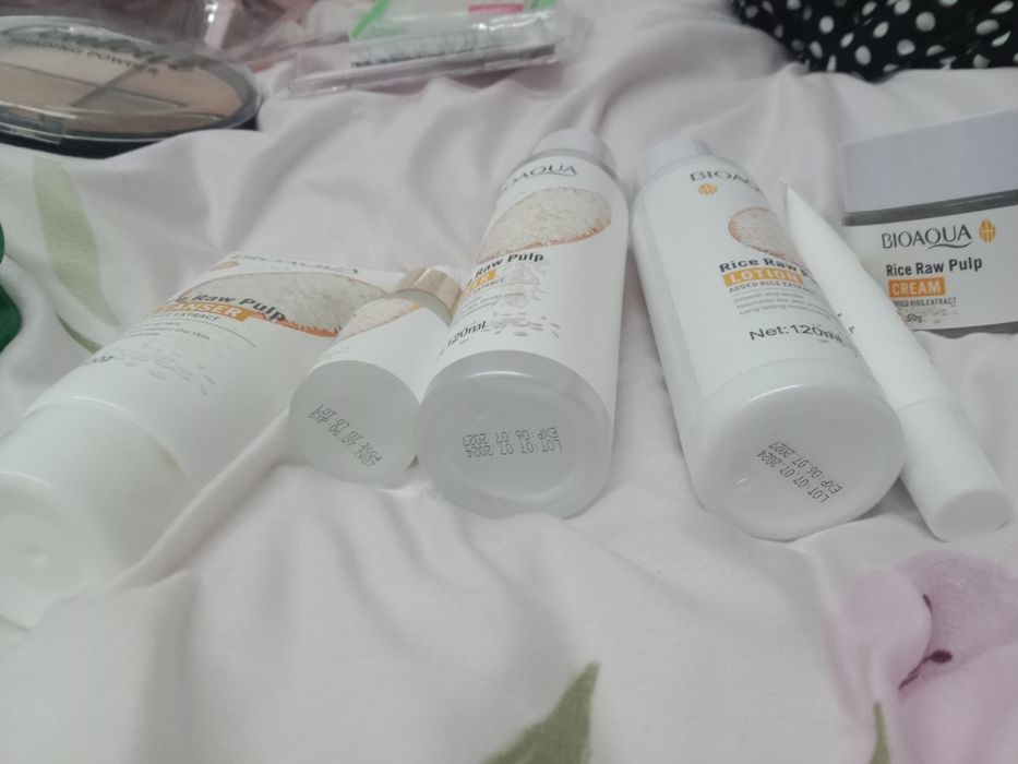 Қолданылмаған косметика