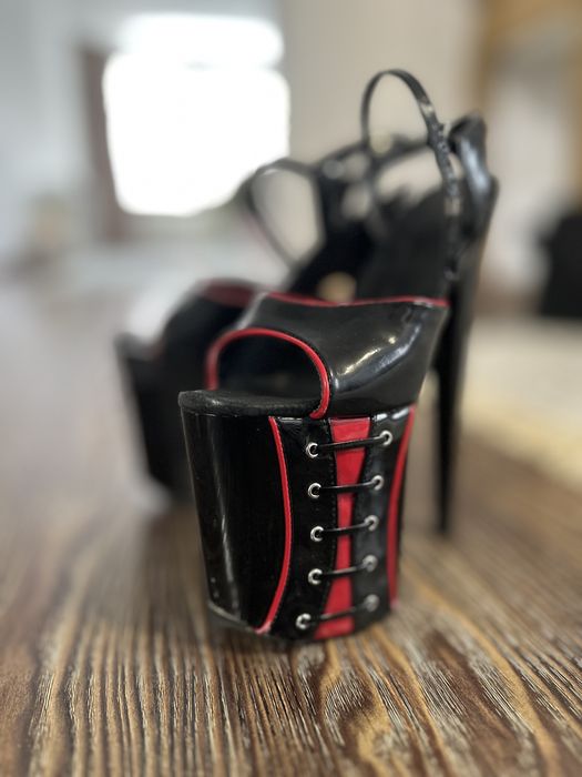 Стрипы для pole dance